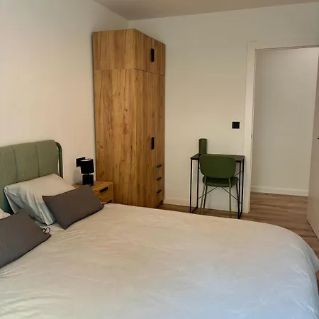 Modern With Terrace Appartement Valence